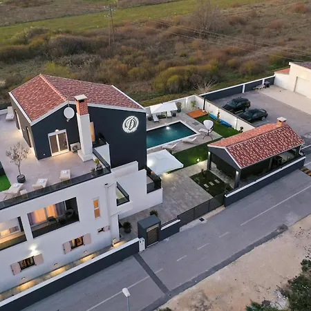 D-palace Apartments-olive Tree Apartment Donji Zemunik