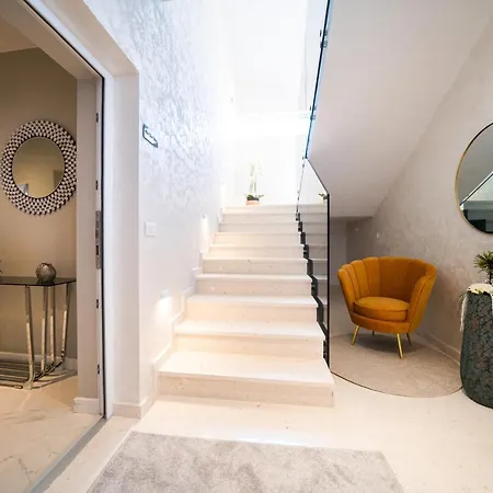 アパート D-palace Apartments-olive Tree