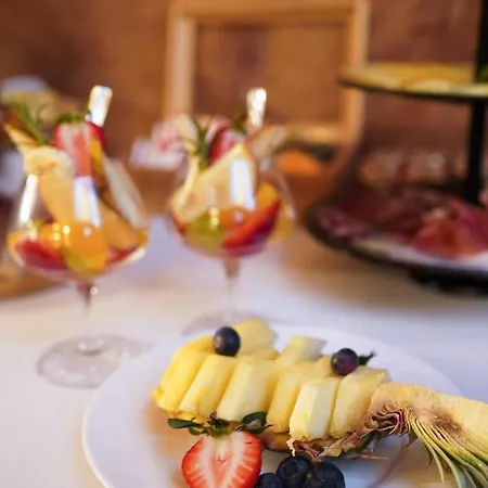 D-palace Apartments-olive Tree