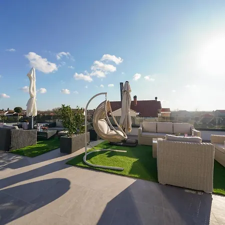 Apartament D-palace Apartments-olive Tree