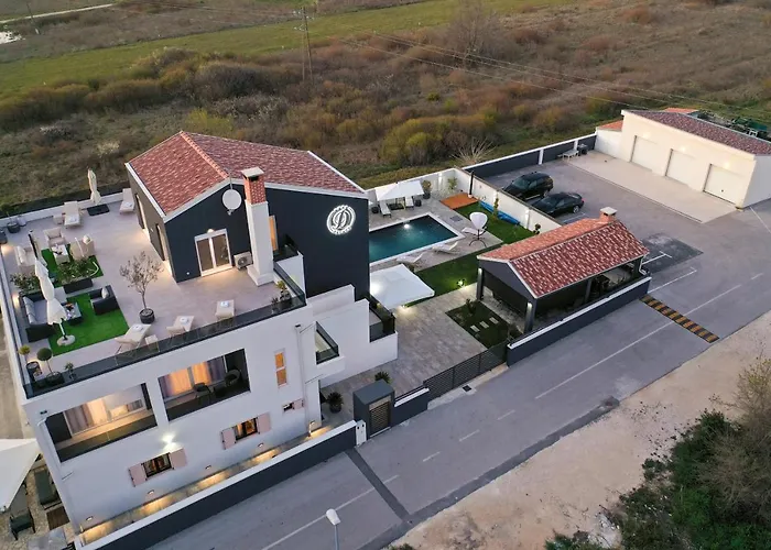 D-palace Apartments-olive Tree Διαμέρισμα Donji Zemunik